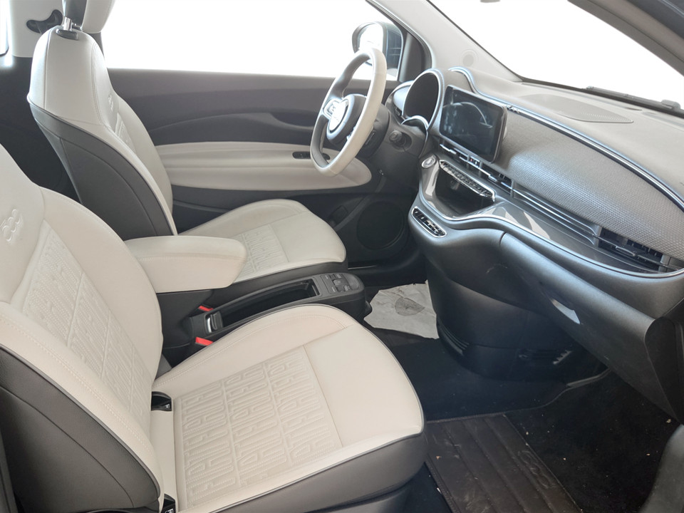 FIAT 500 500e 3+1 42 kWh La Prima Elettrica usato - 13