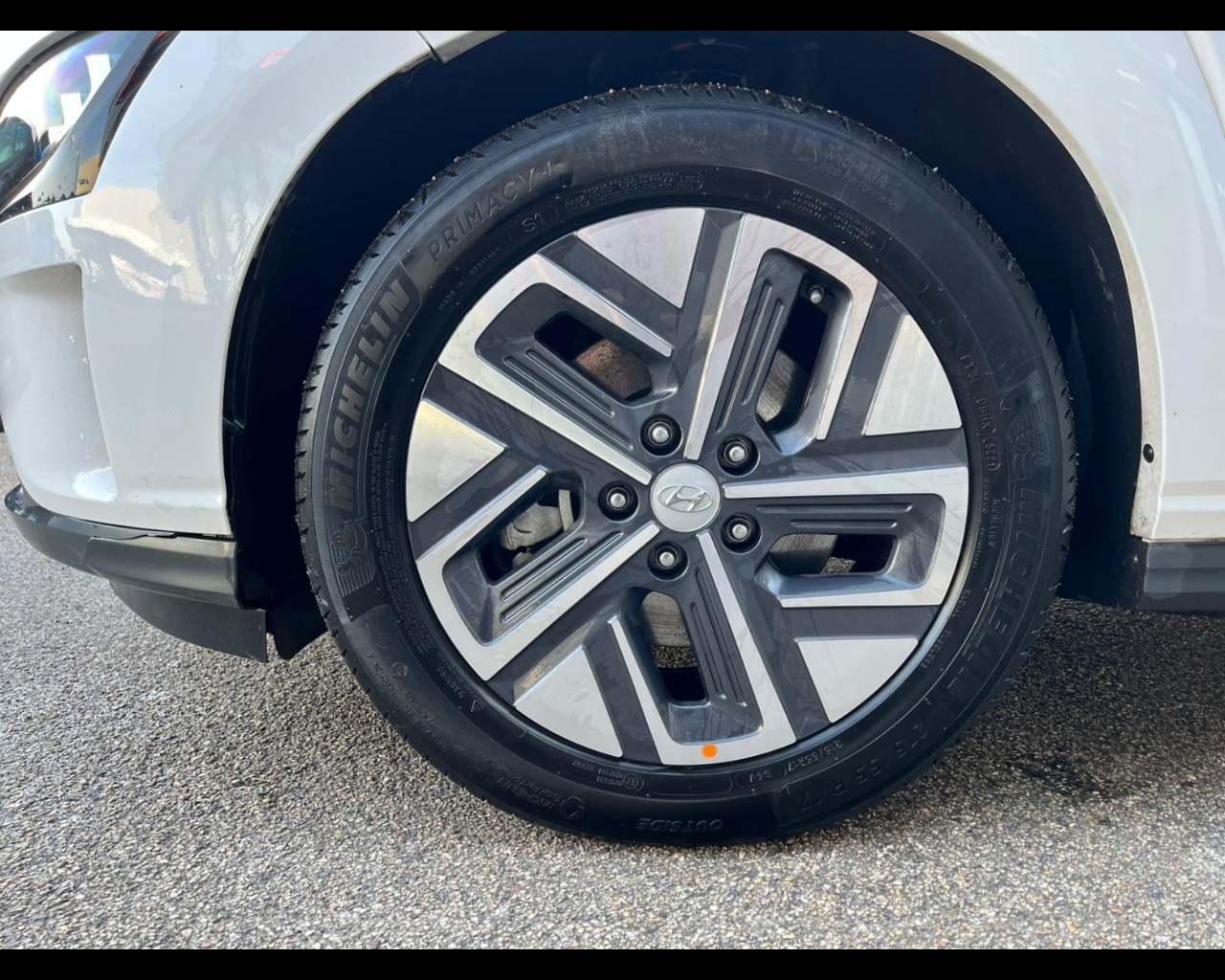 Foto HYUNDAI Kona 64 kWh EV Xline