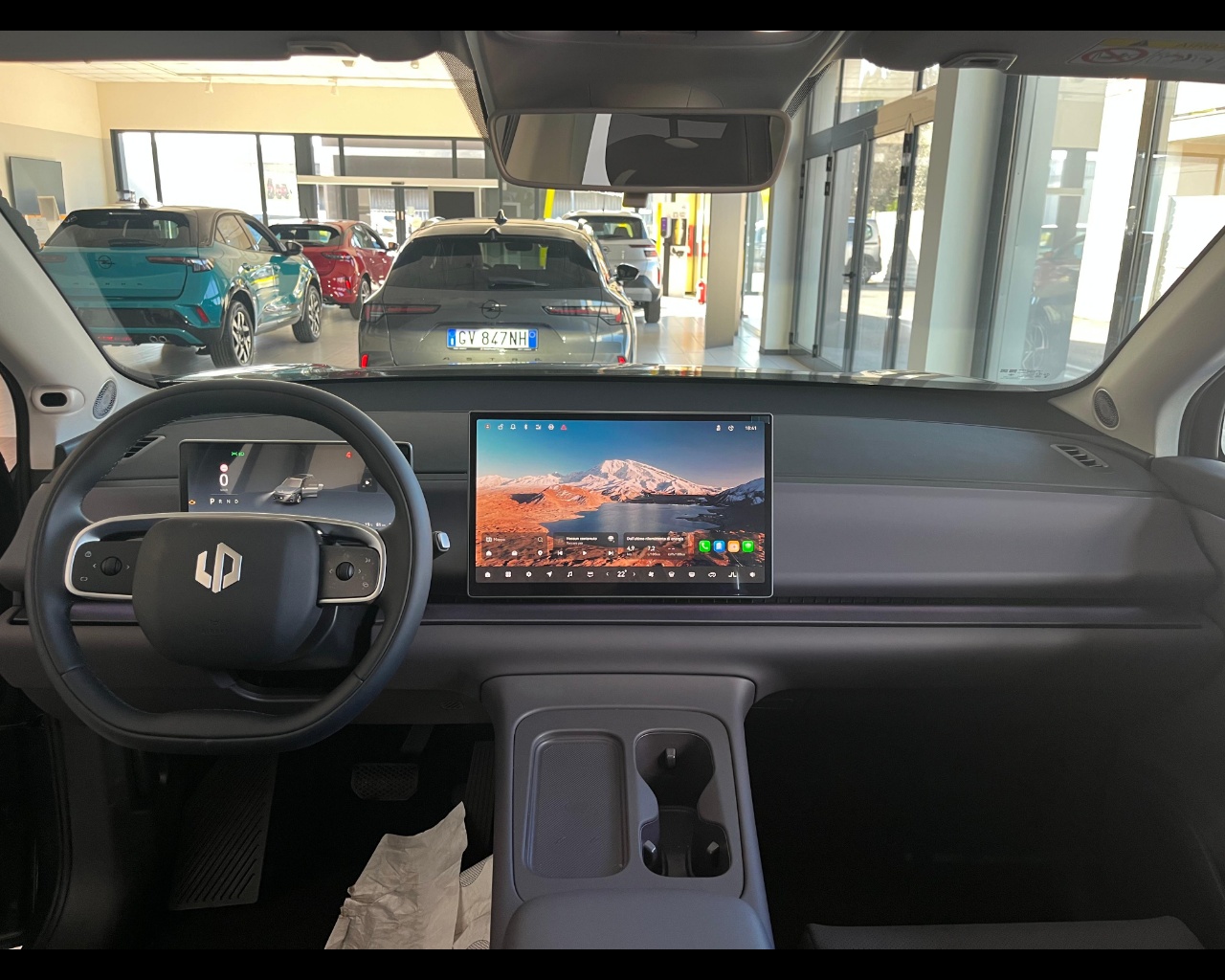 Foto LEAPMOTOR C10 REEV DESIGN