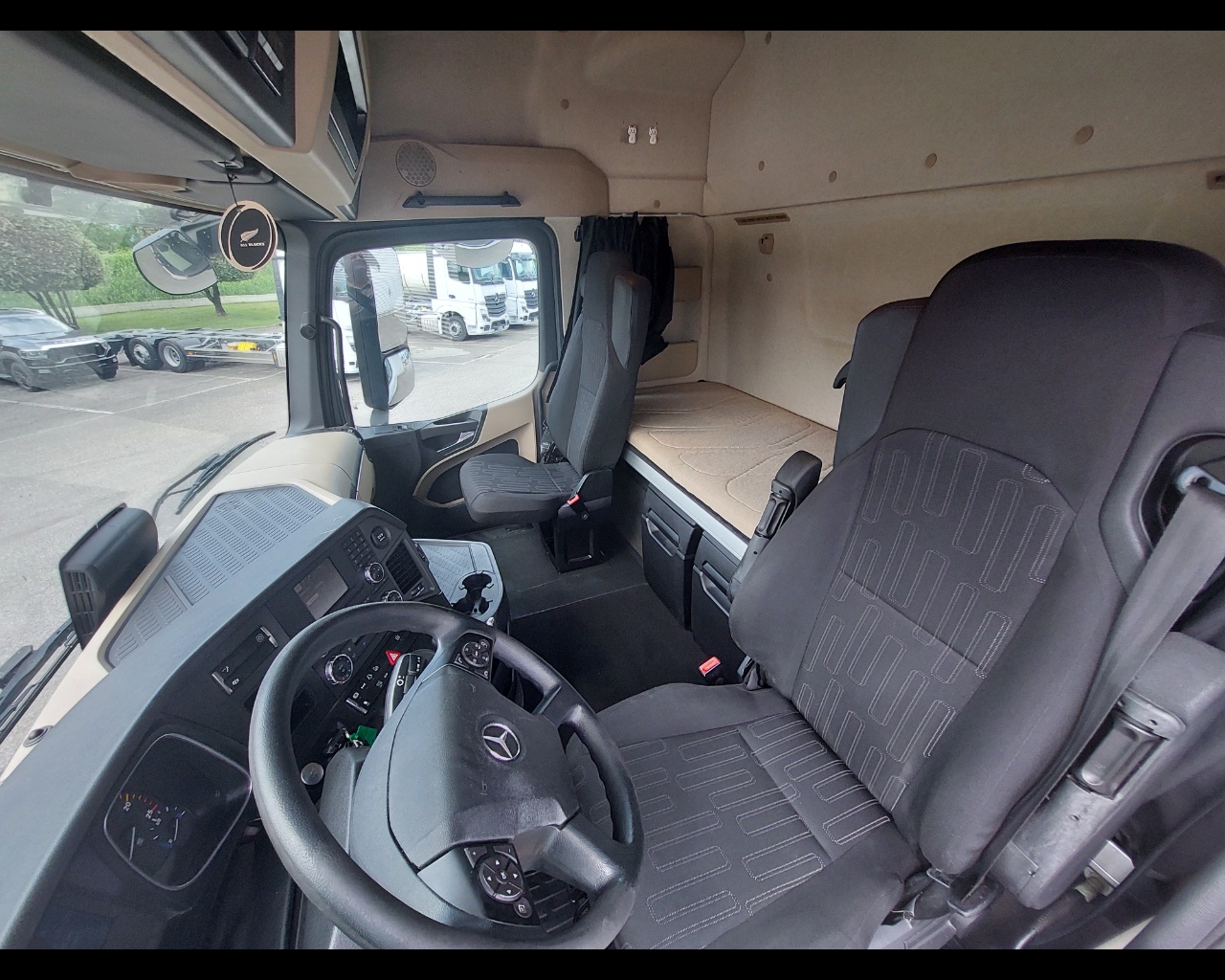 Mercedes actros 1848 LS flat cab. Str.Sp. 2,5 Euro VI - 10