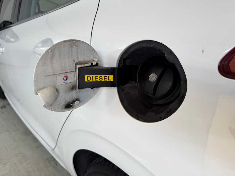 208 - 208 1.6 Bluehdi Allure 75cv 3p