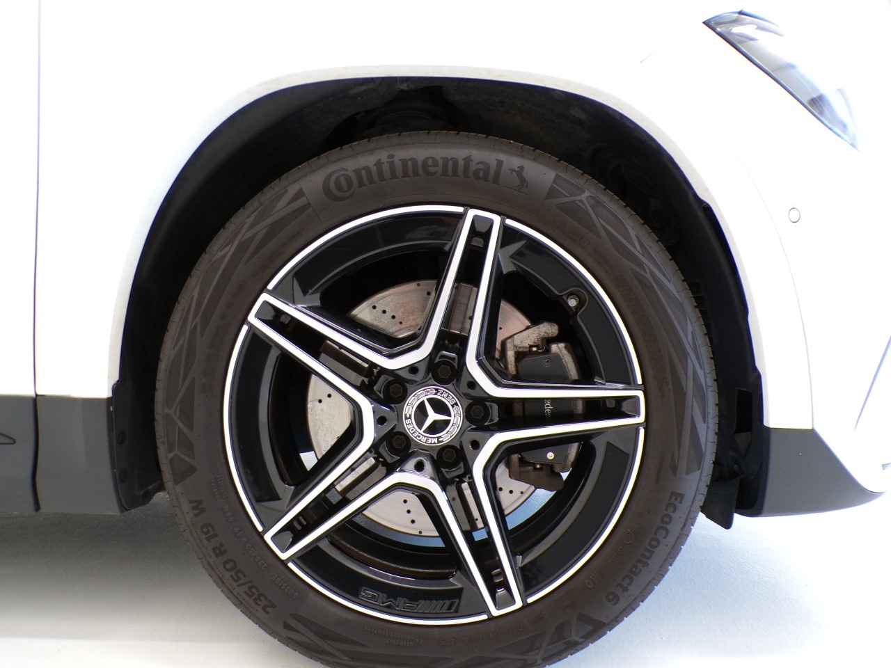 Mercedes  GLA 250 AMG Line Advanced Plus 4Matic 8G-DCT - 4