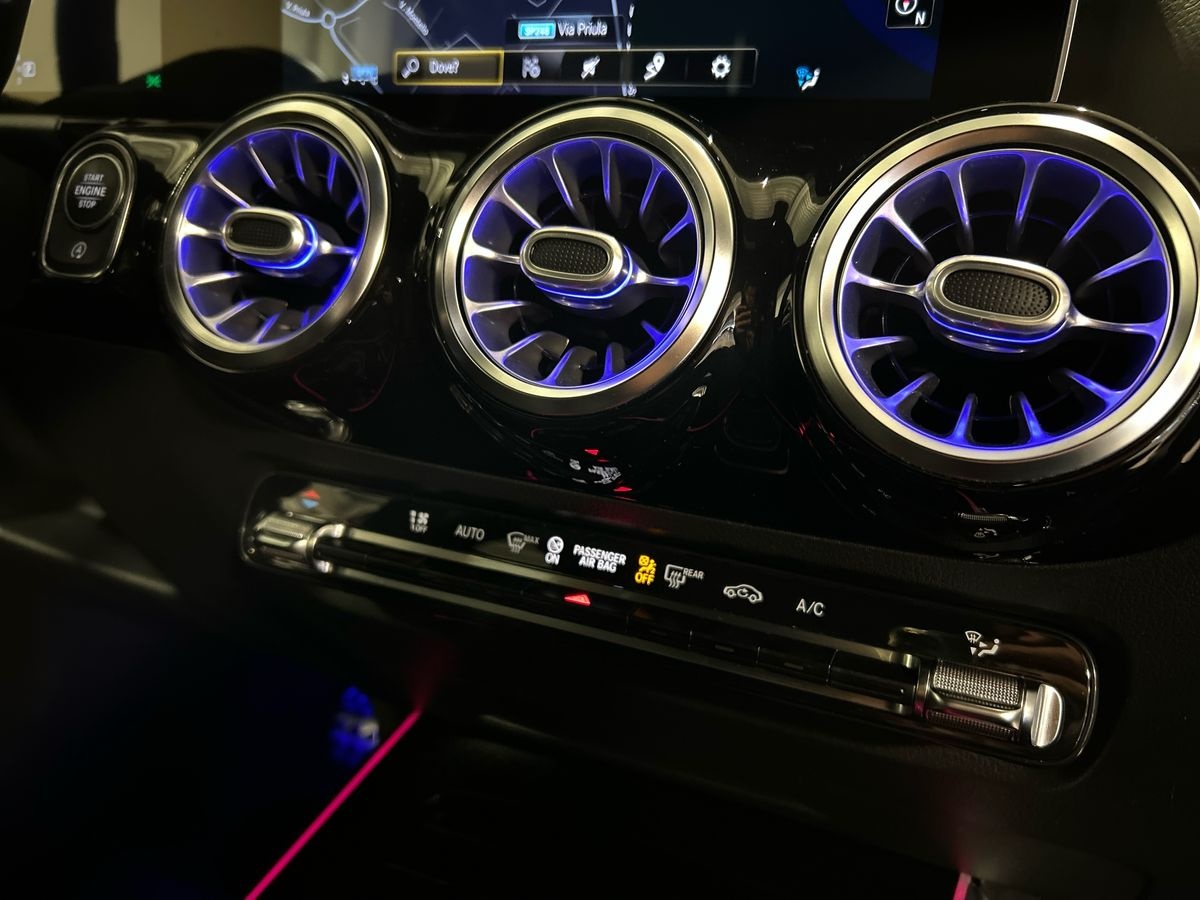 Mercedes Classe B Classe B 180 D Premium 7G-DCT - 14