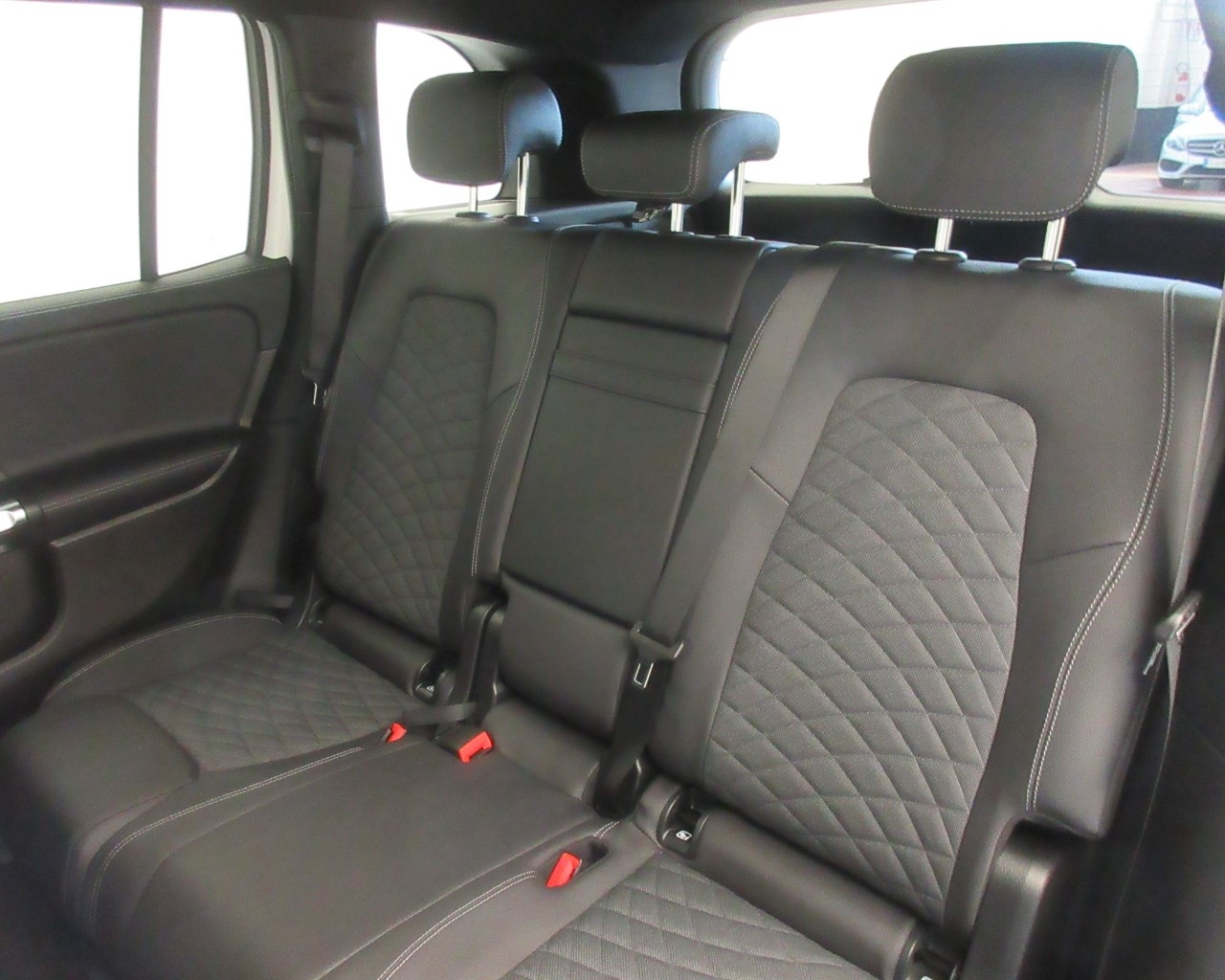 Mercedes GLB GLB 200 D Sport Plus 8G-DCT - 13