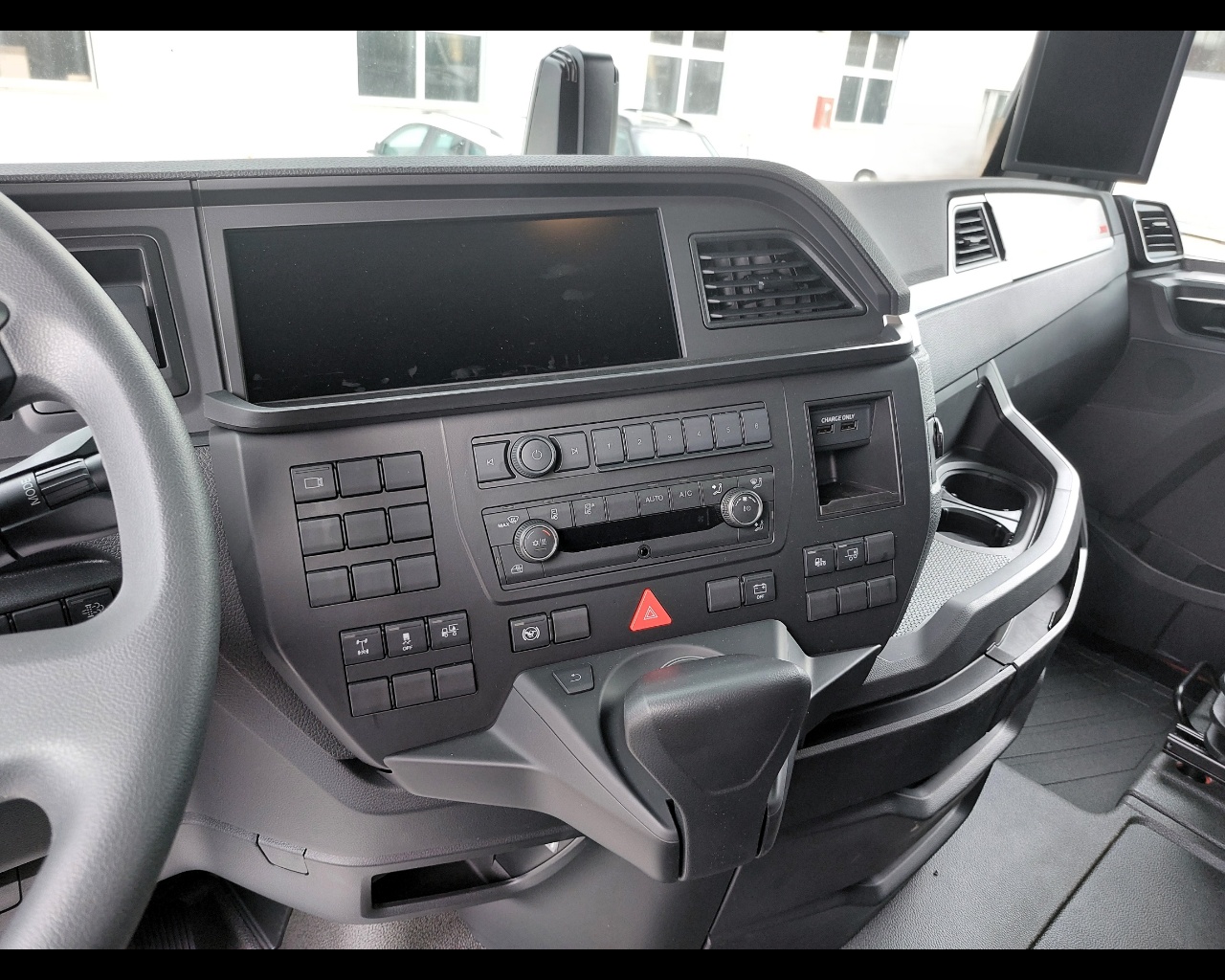 MAN TGX 18.520 4X2 LL SA 