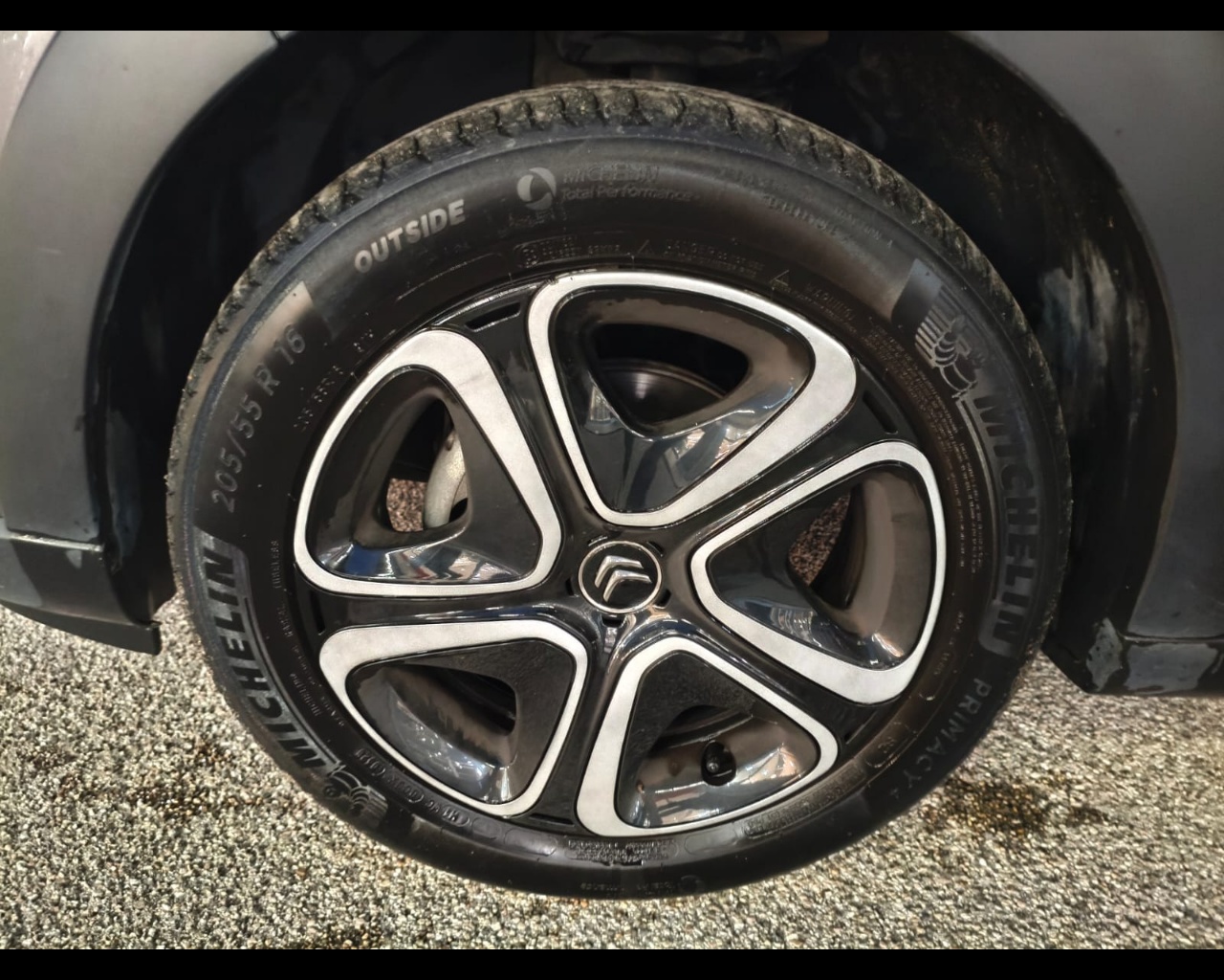 Foto CITROEN C3 1.2 puretech Feel s&s 83cv  