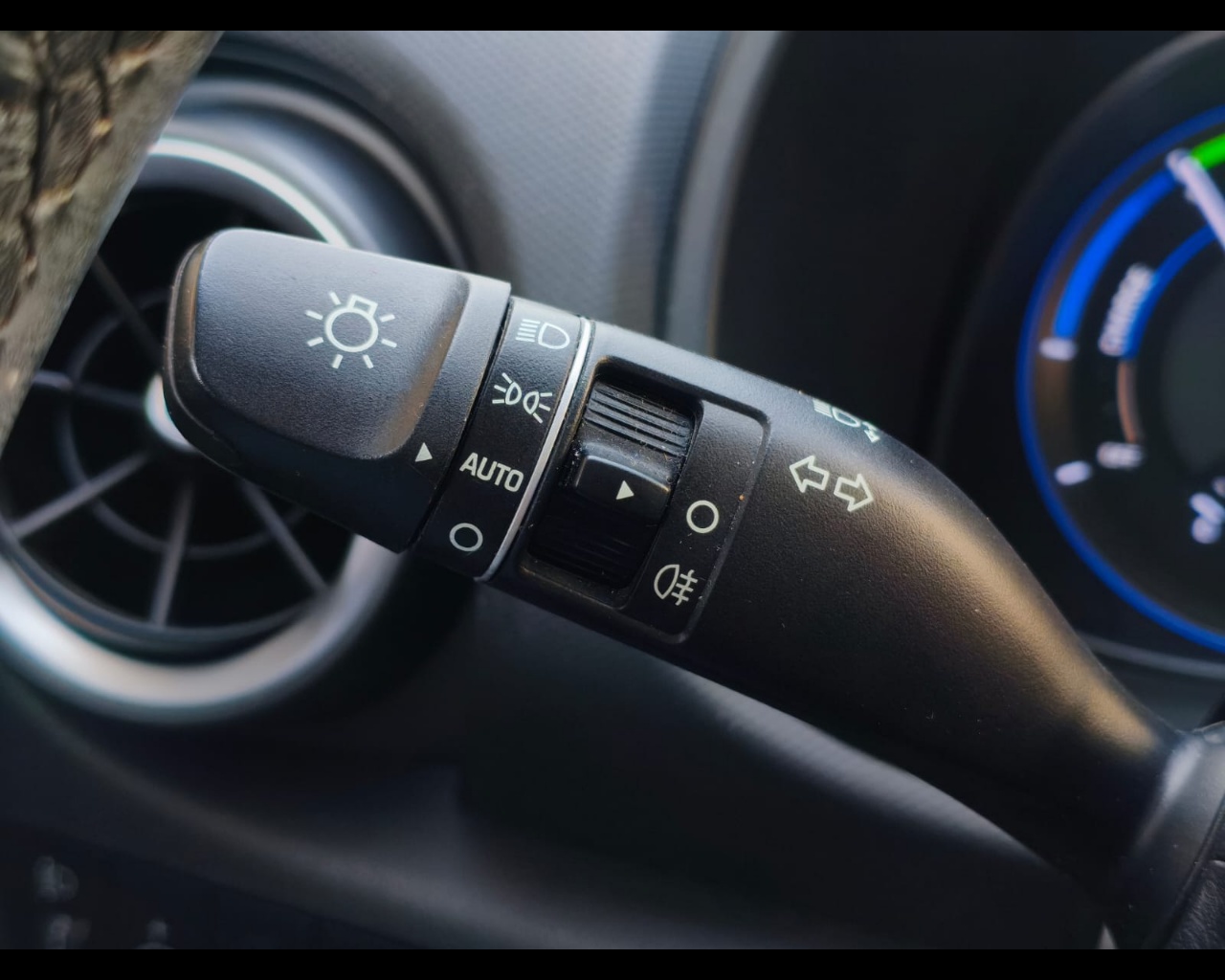 Foto HYUNDAI Kona 1.6 hev Xtech 2wd dct