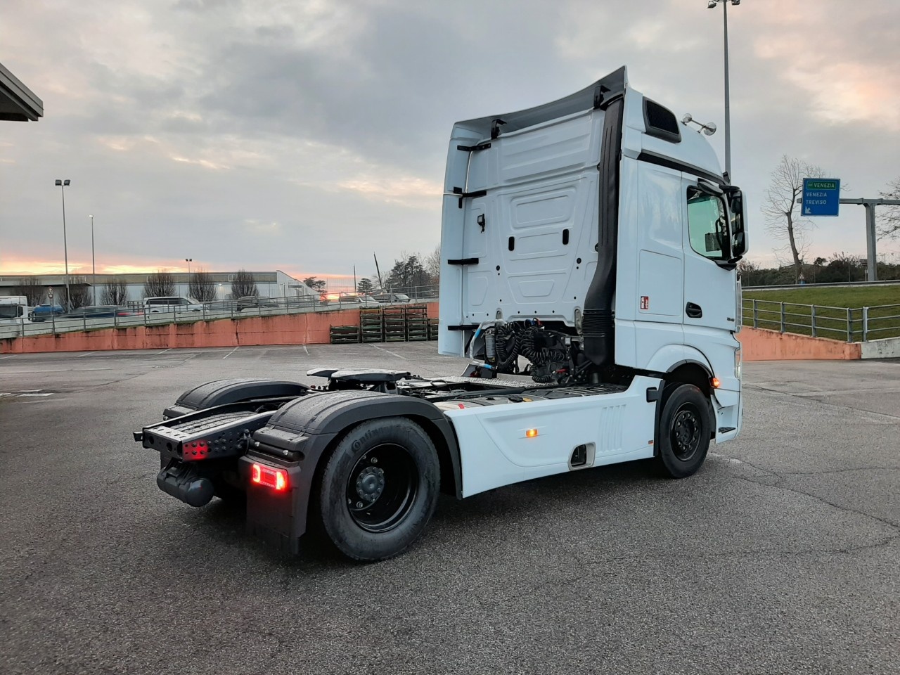 Mercedes Actros New Actros L 1848 LS - 4
