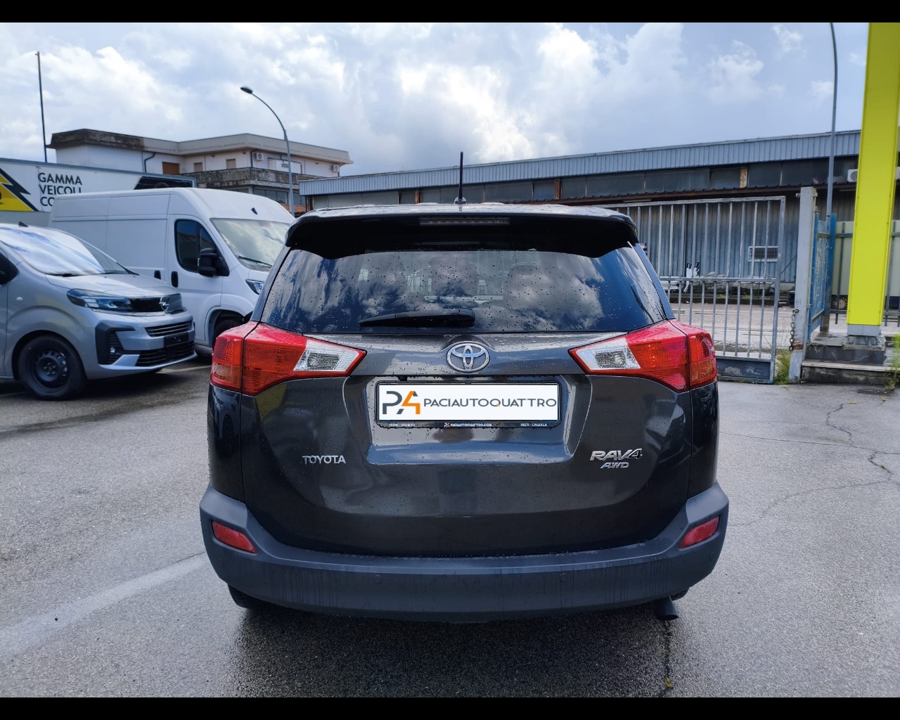 Foto TOYOTA Rav4 2.2 d-cat Lounge 4wd 150cv auto