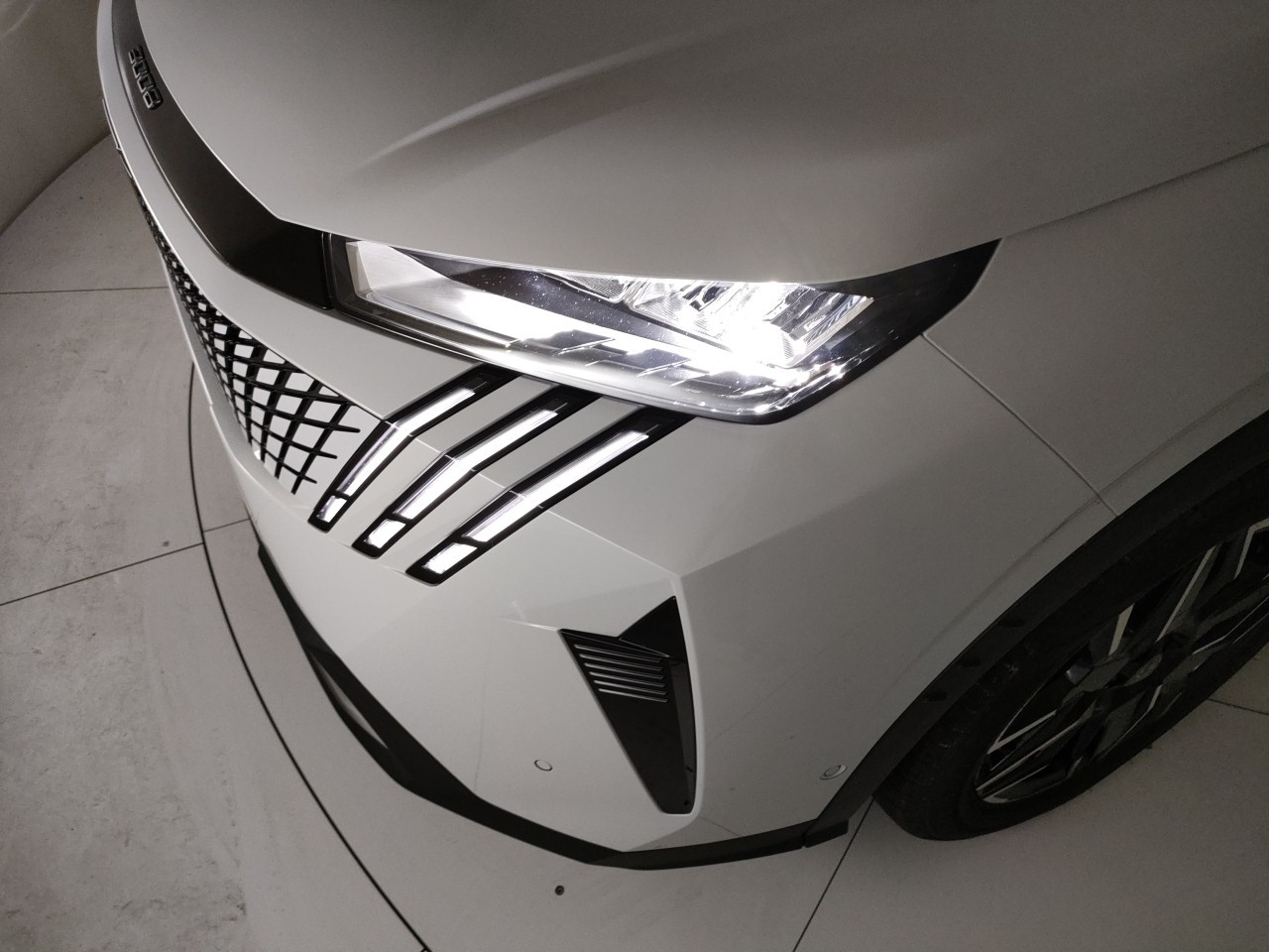 Peugeot 3008 Nuovo Ibrido benzina 3008 Porto Mantovano