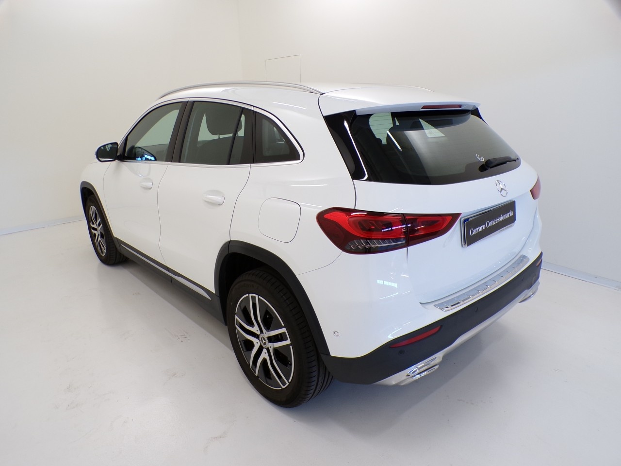 Mercedes GLA GLA 180 D Sport Plus 8G-DCT - 8