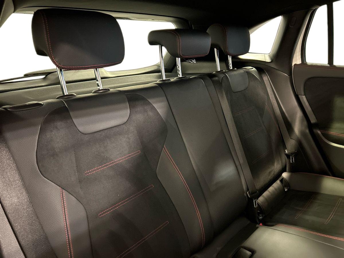 Mercedes GLA GLA 200 D Premium 8G-DCT - 16