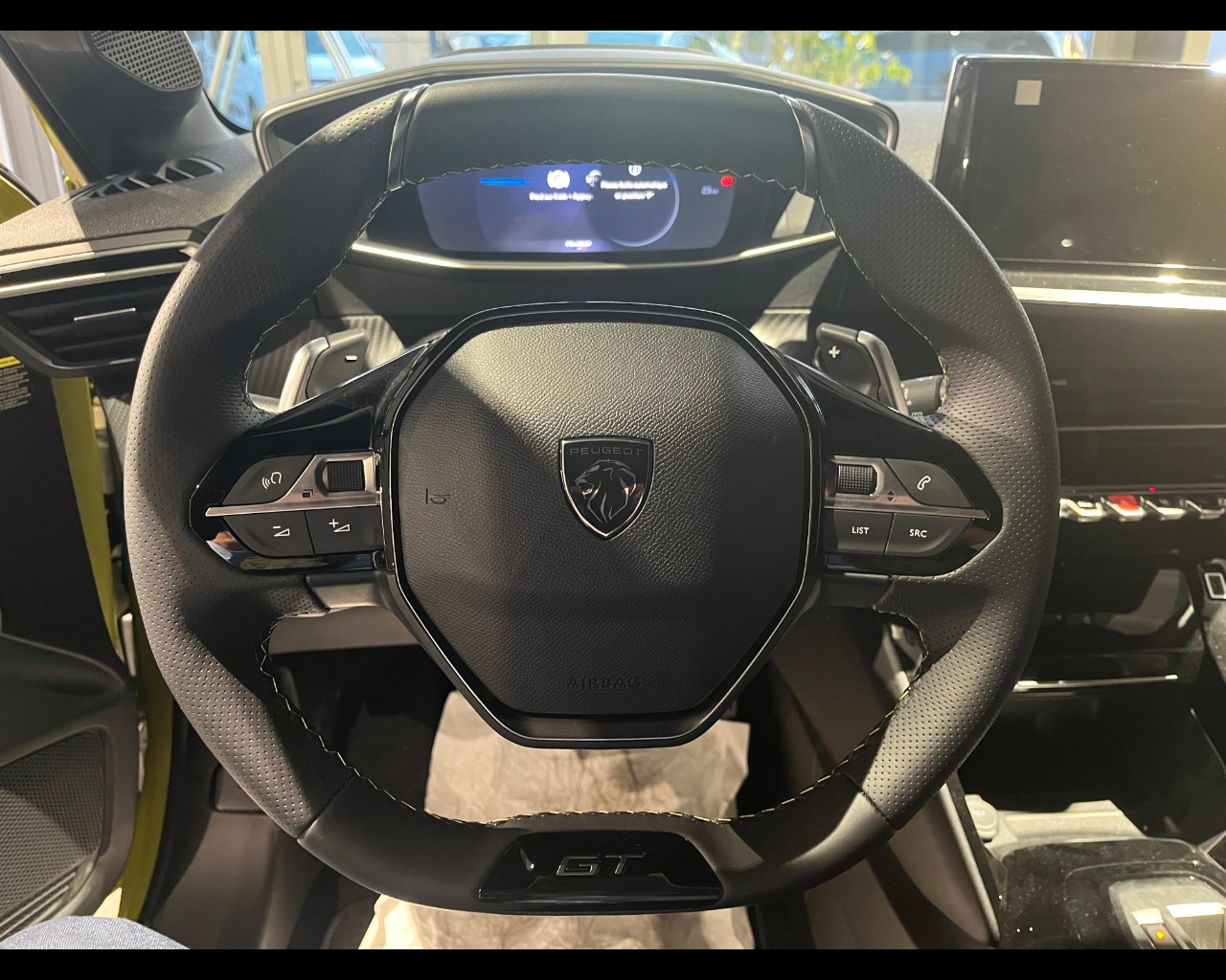 Foto PEUGEOT 208 1.2 hybrid GT 136cv e-dcs 6