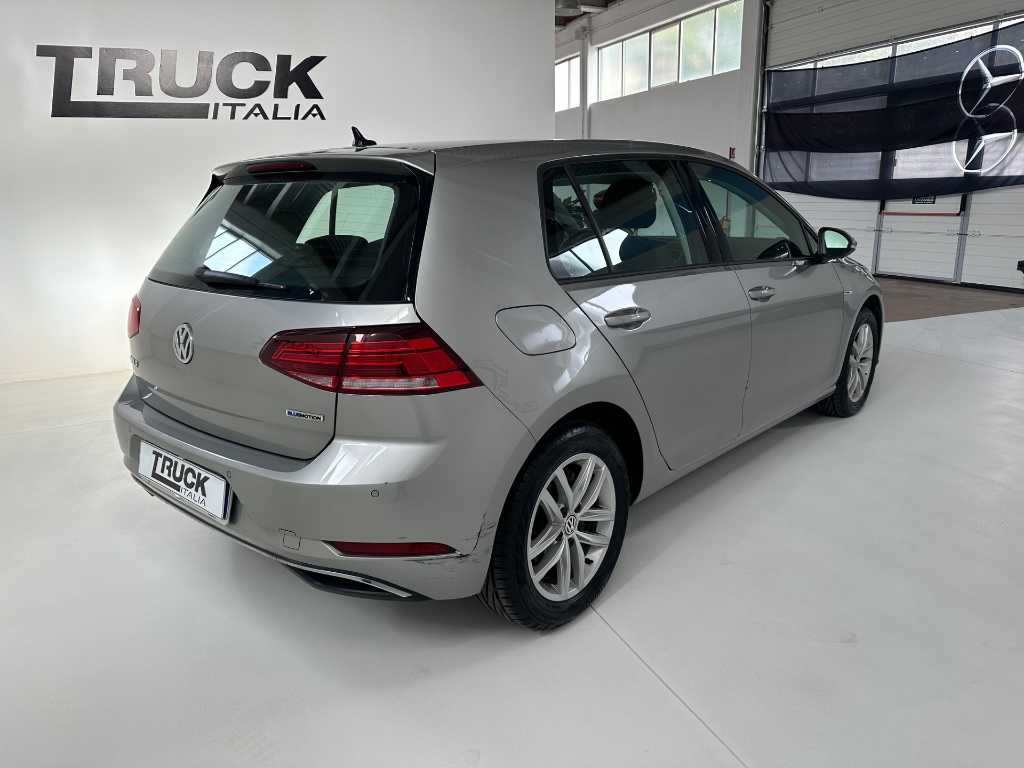 volkswagen-golf-vii-5p-15-tgi-executive-130cv-dsg-sku89986
