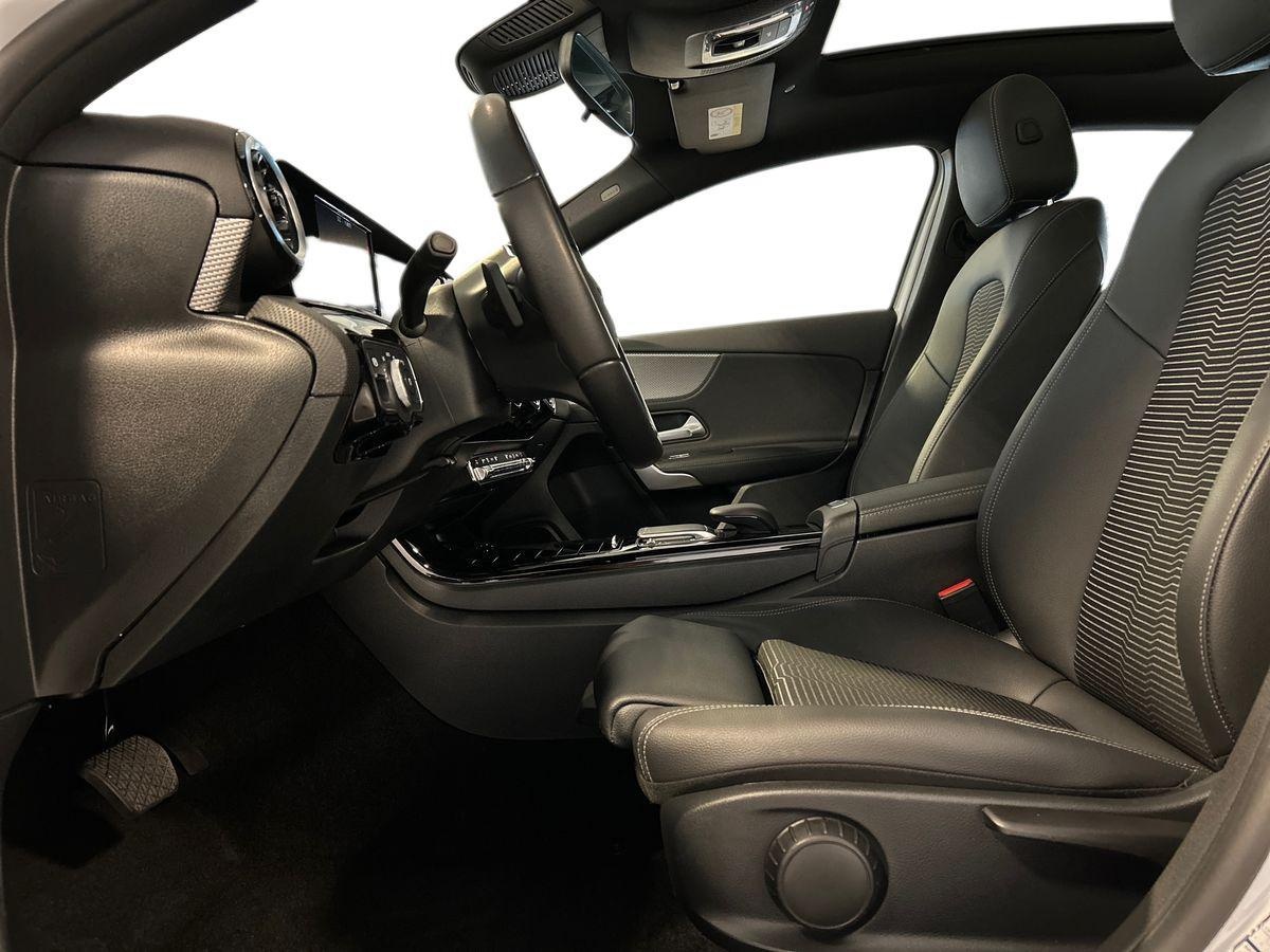 Mercedes Classe A Berlina Classe A Sedan 200 D Sport 4Matic 8G-DCT - 10