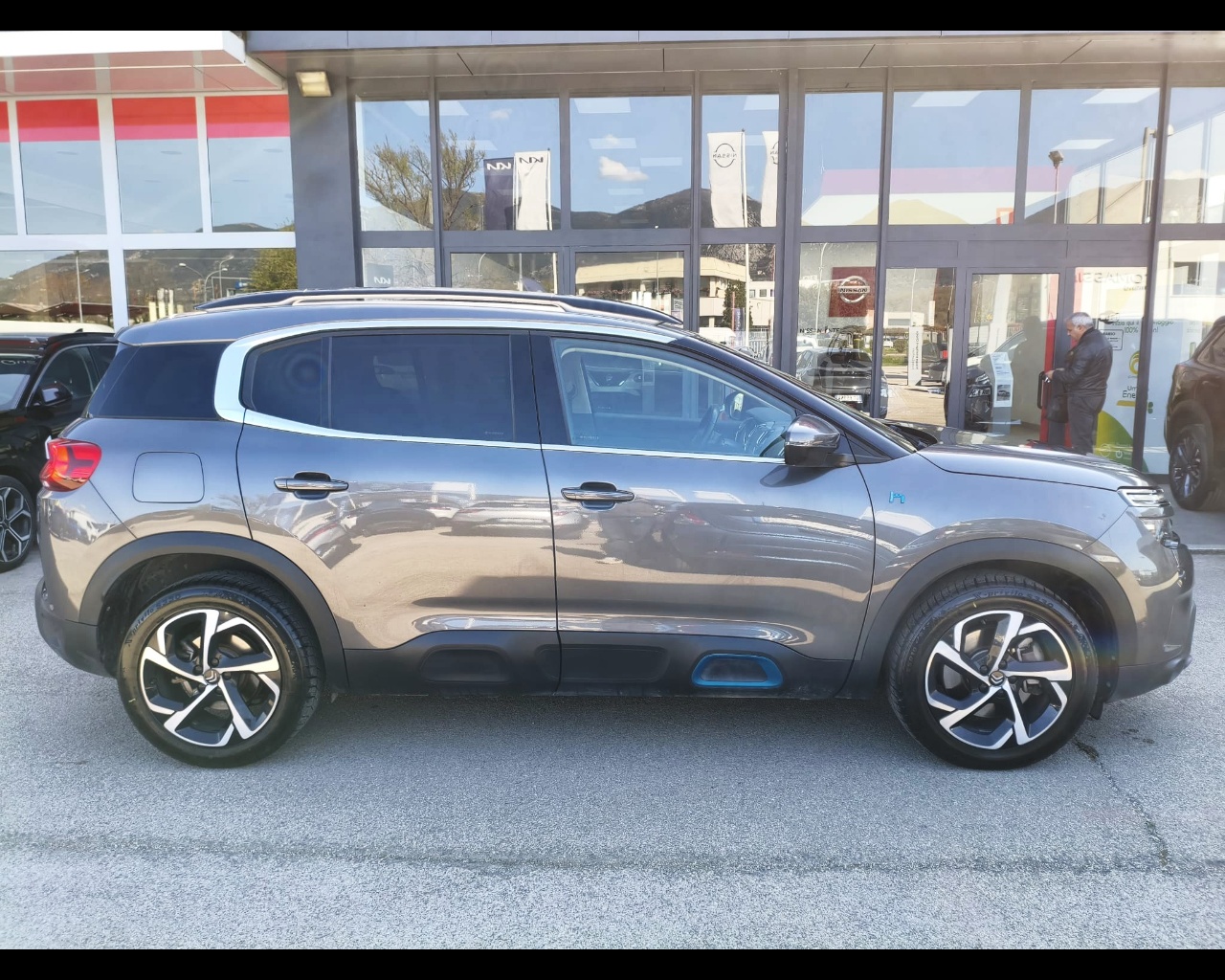 Foto CITROEN C5 Aircross 1.6 hybrid Shine 225 e-eat8