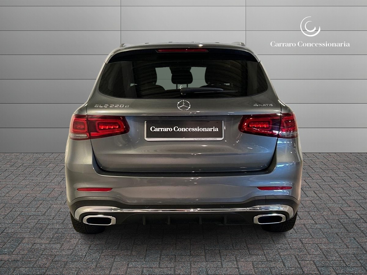 Mercedes GLC GLC SUV 220 D Premium 4Matic 9G-Tronic Plus - 4