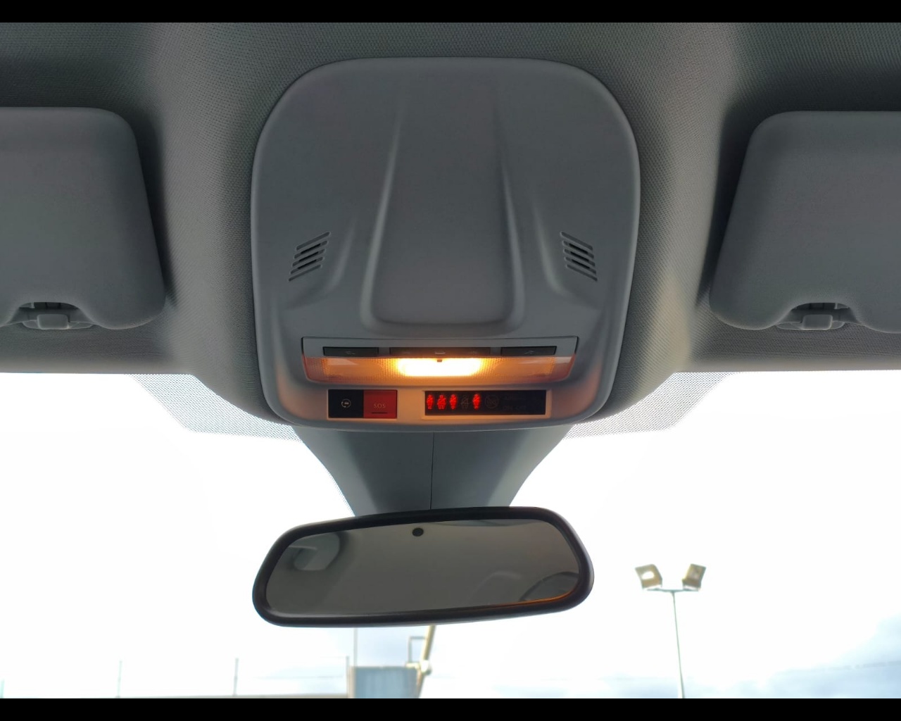 Foto OPEL Grandland 1.2 GS s&s 130cv