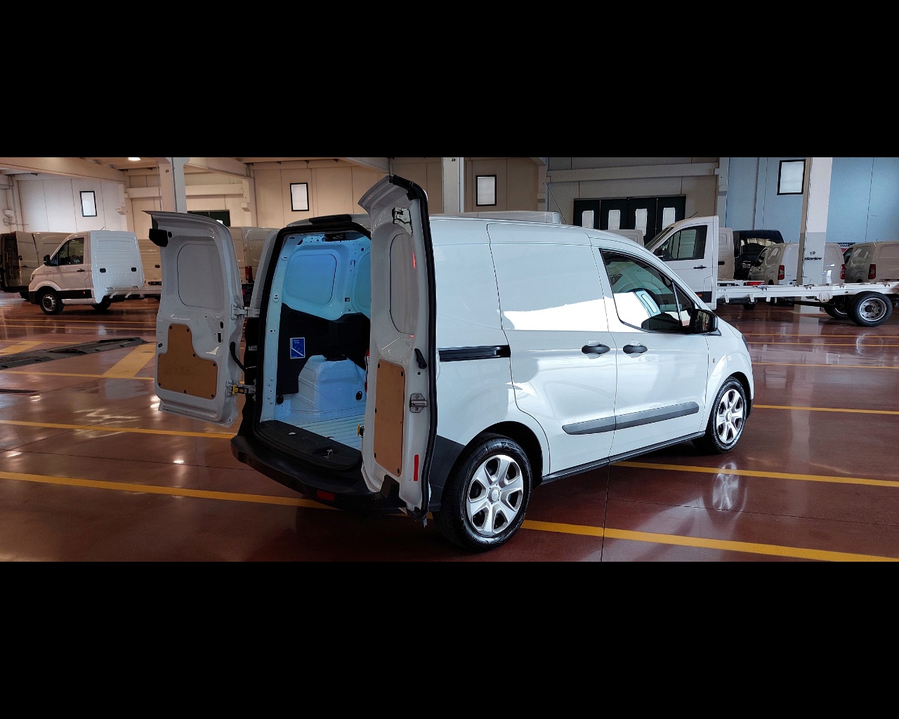 FORD TRANSIT COURIER 1.5 