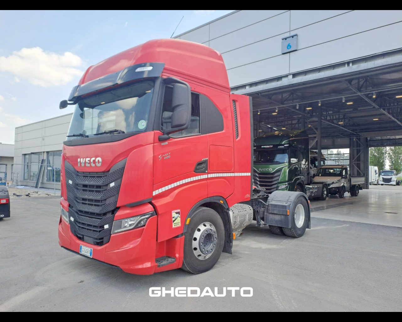 IVECO AS440S48T/P AS440S48T/P Diesel usato
