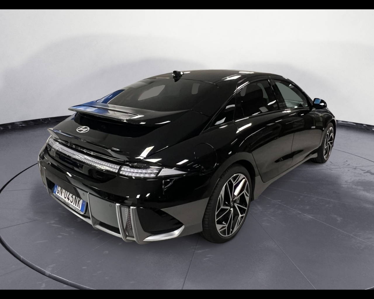 HYUNDAI IONIQ 6 77.4KWH 4WD EVOLUTION Elettrica usato - 3