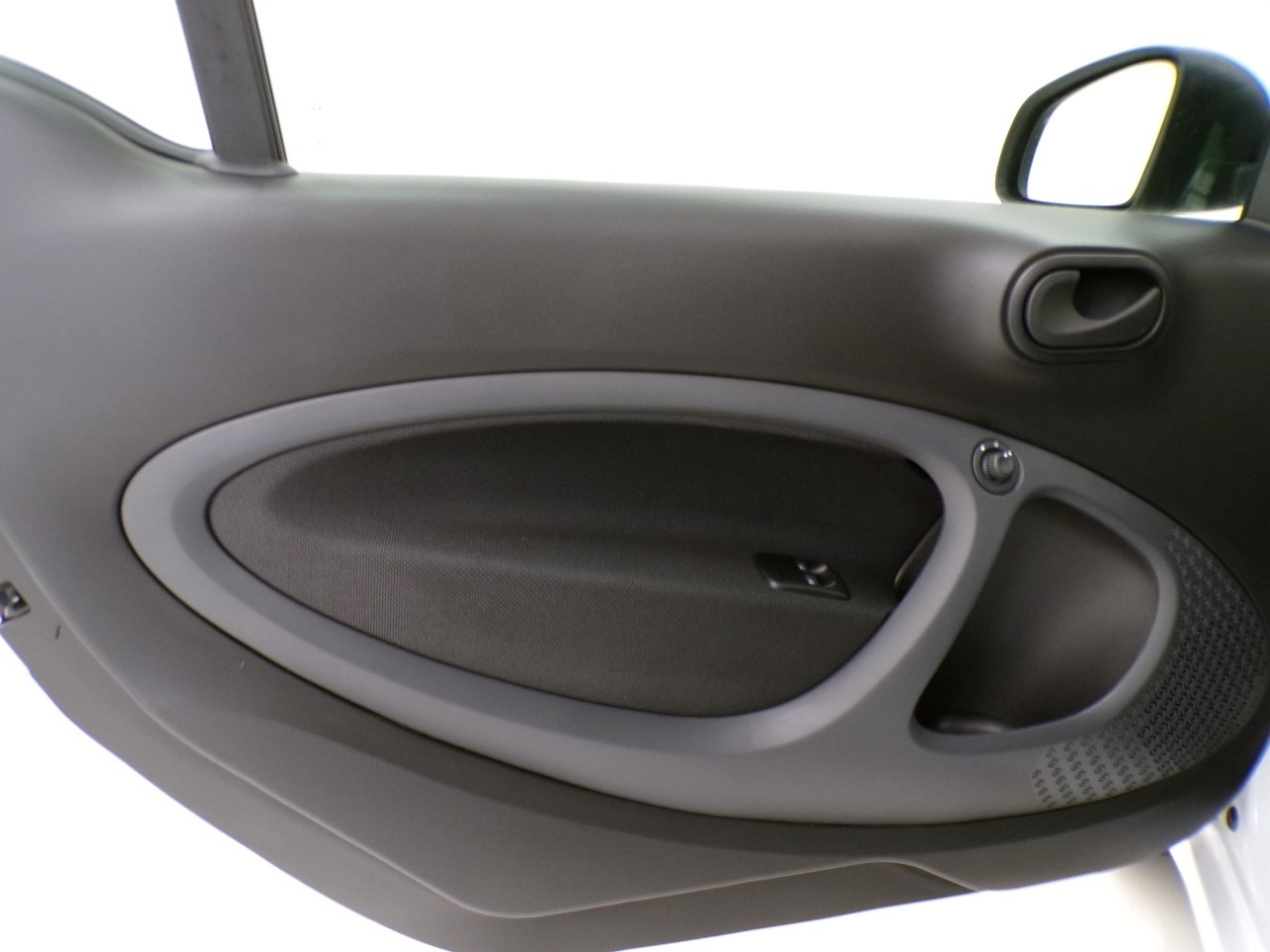 smart fortwo fortwo 22kW EQ Pure - 10