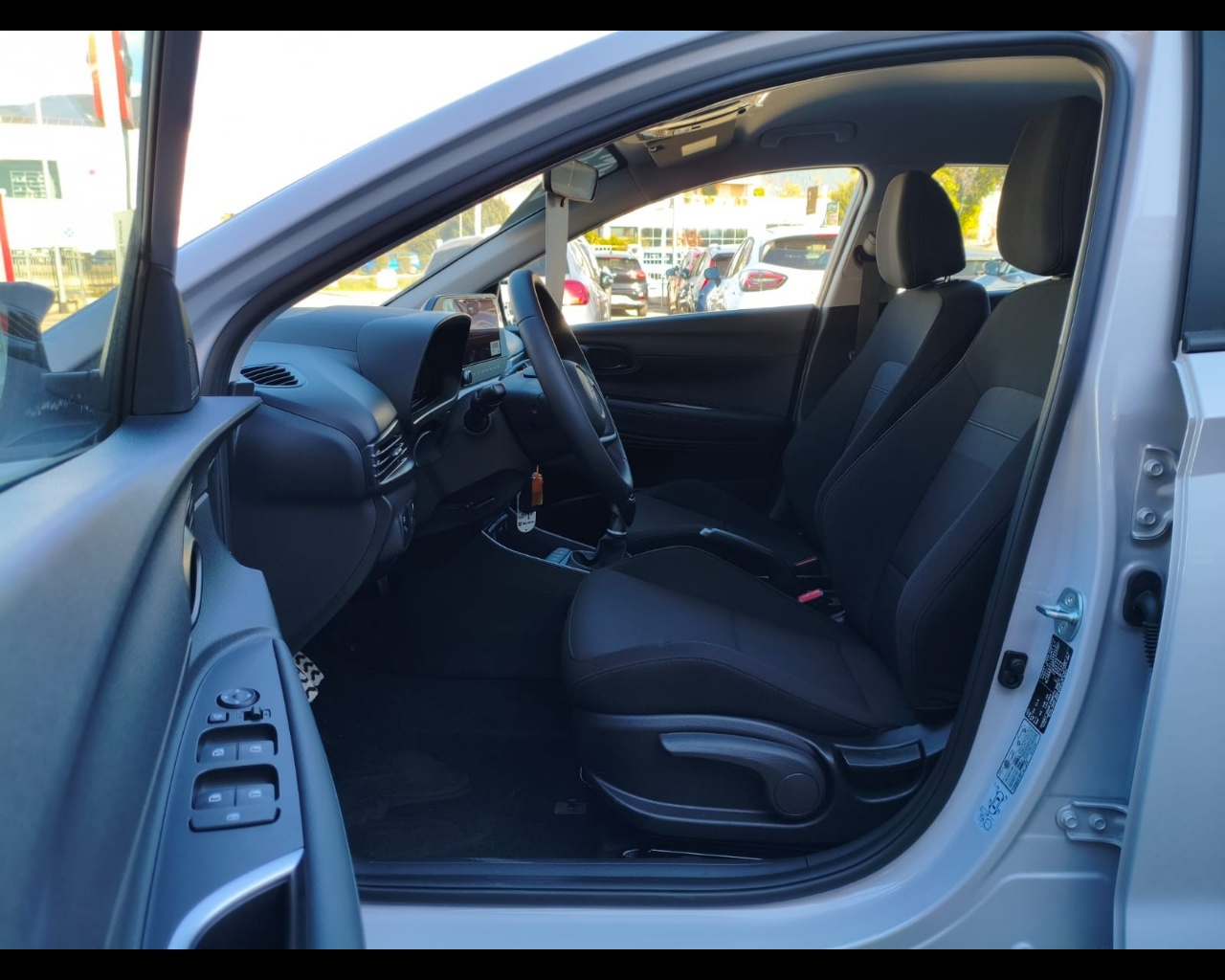 Foto HYUNDAI BAYON PE 1.0T XLINE