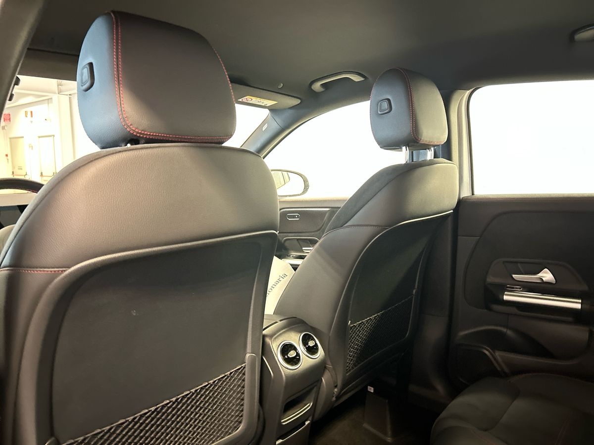 Mercedes GLA 200 D AMG Line Advanced Plus 8G-DCT - 18