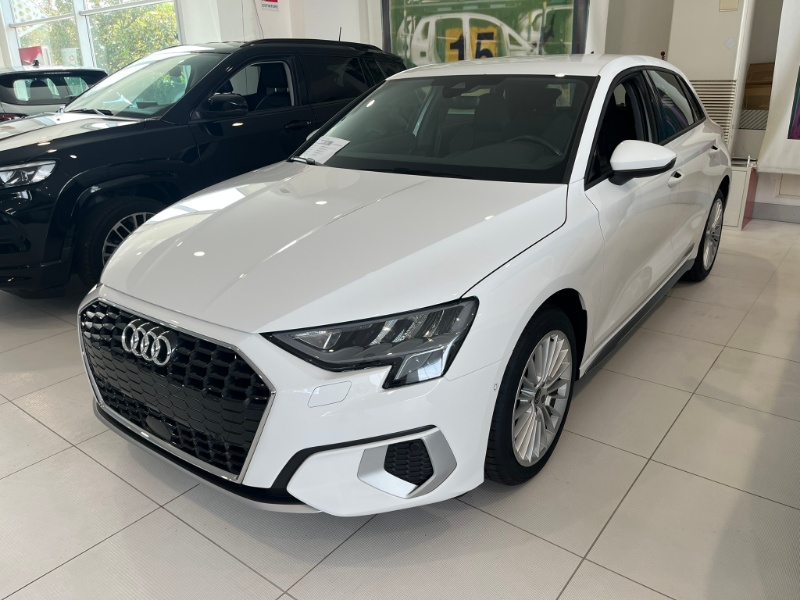 AUDI – A3 SPB 35 TFSI Business Advanced