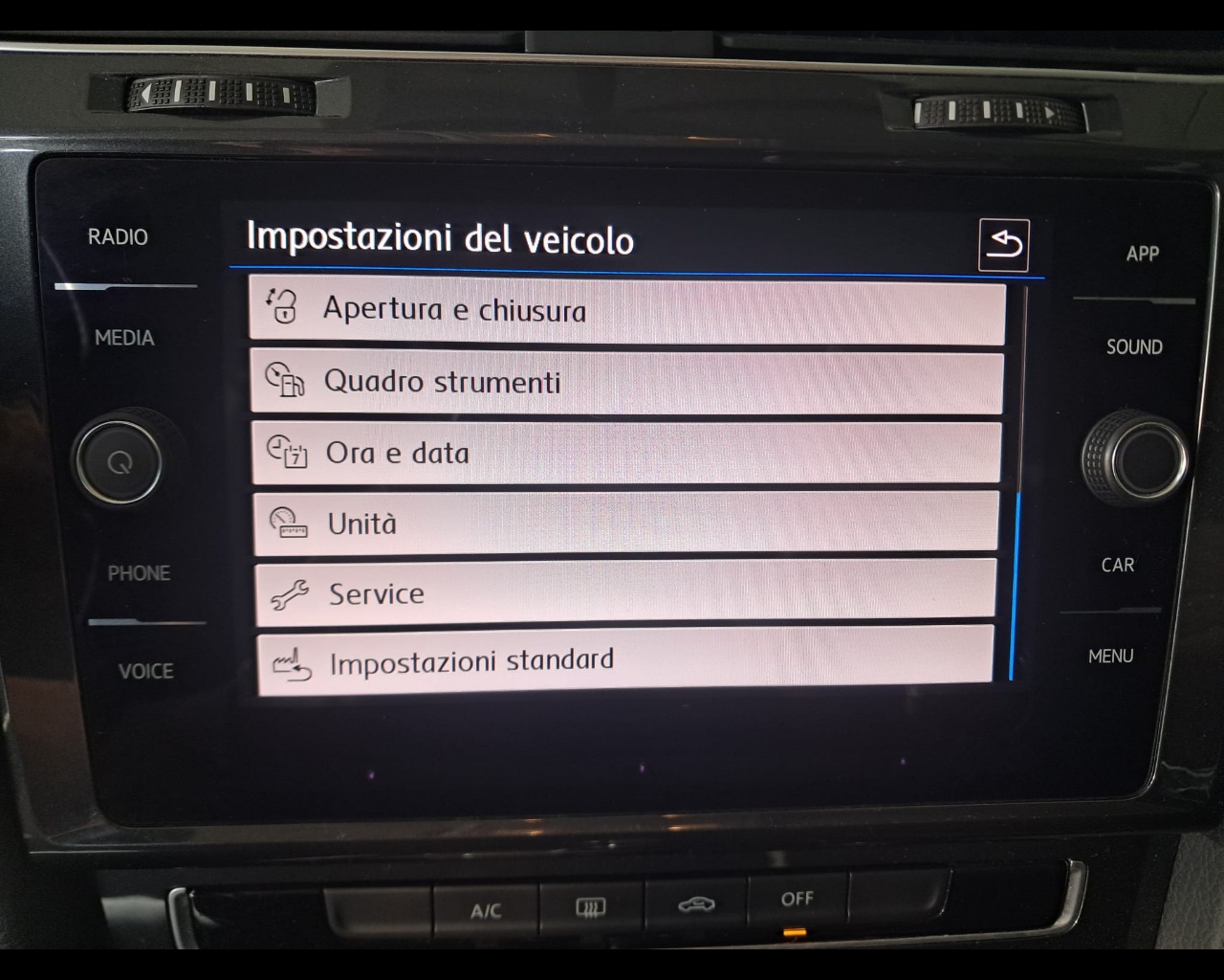 Foto VOLKSWAGEN Golf 5p 1.5 tgi Executive 130cv dsg