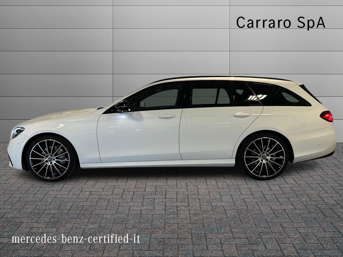 Mercedes Classe E Station Wagon Classe E Station Wagon 220 d Mild hybrid Premium AMG Line Night Edition 4Matic 9G-Tronic Plus - 6