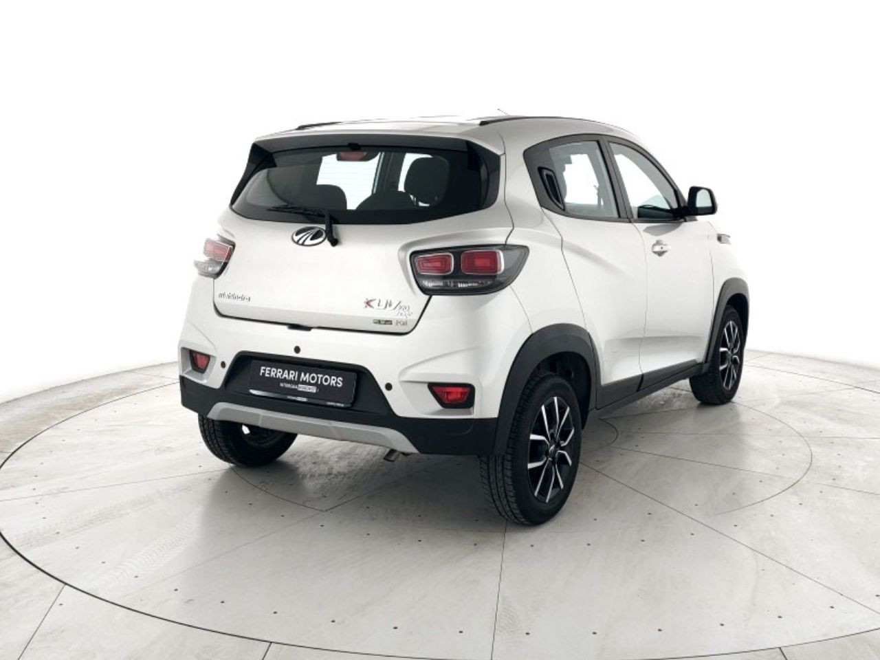 Mahindra KUV100 Usato 2025 KUV100 San Zeno Naviglio