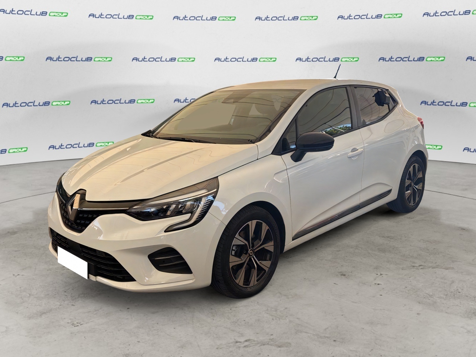 Foto RENAULT Clio V 2019 - Clio 1.6 E-Tech full hybrid Evolution 145cv au