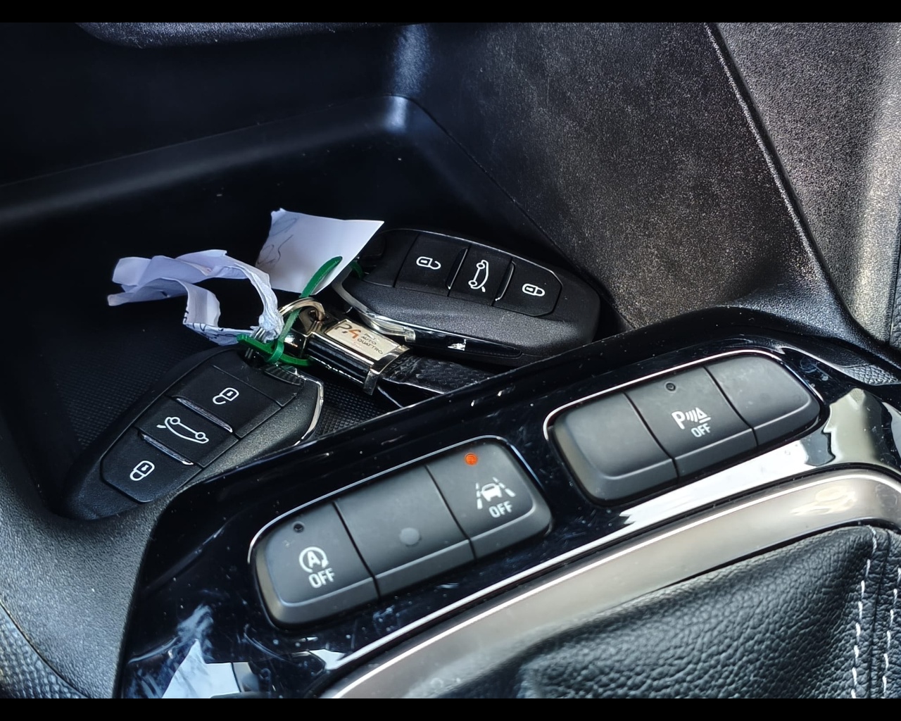 Foto OPEL Corsa 1.5 Elegance s&s 100cv