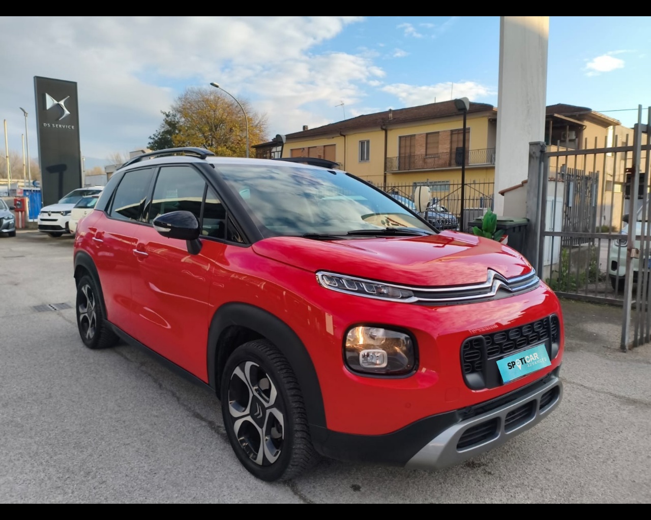 Foto CITROEN C3 Aircross 1.2 puretech Shine s&s 110cv eat6