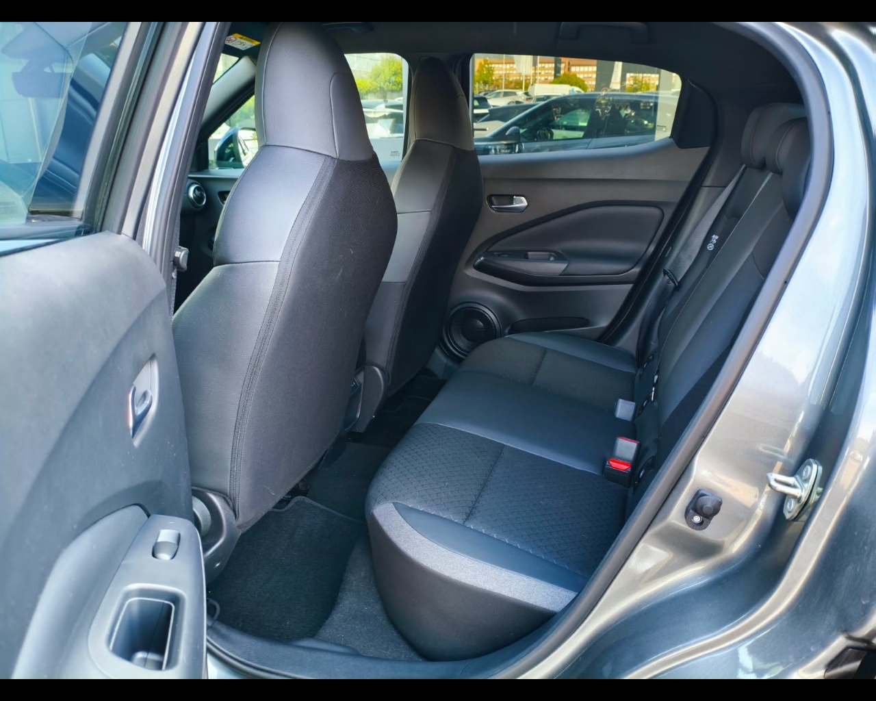 Foto NISSAN Juke 1.6 hev N-Connecta
