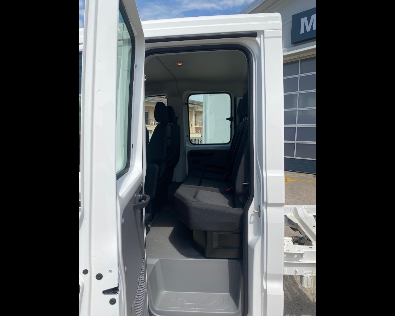 MAN TGE 3.140 TELAIO CAB DOPPIA P. 3640 MANUALE