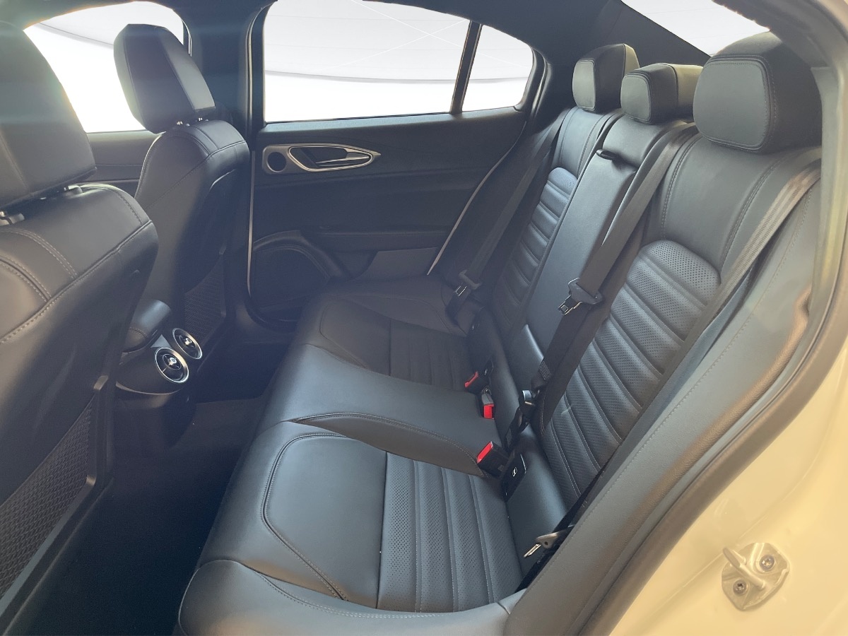 Alfa Romeo Giulia Aziendali 2025 Giulia Verona