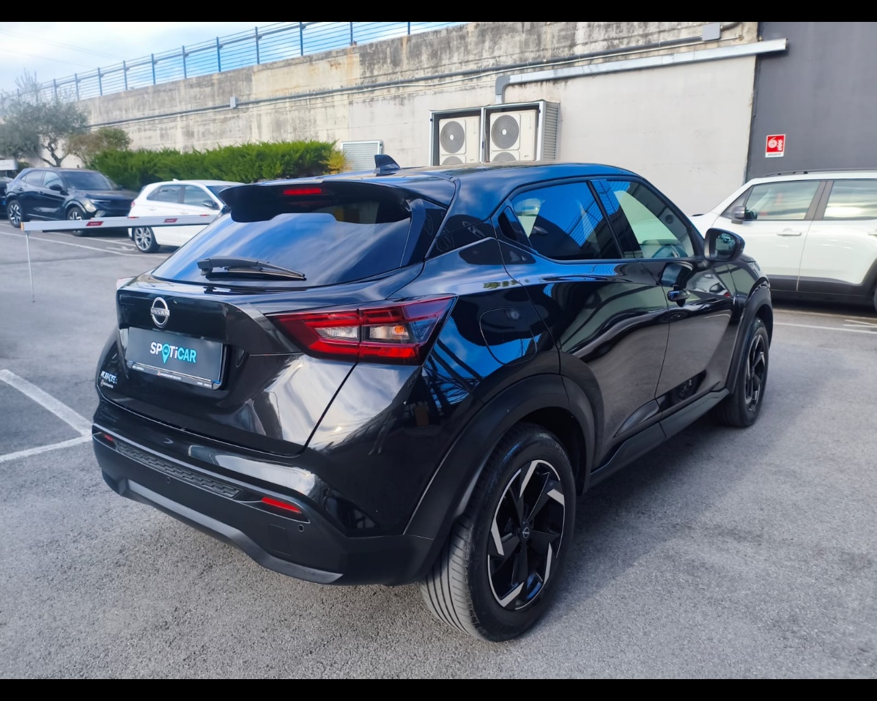 Foto NISSAN Juke 1.0 dig-t N-Connecta 114cv
