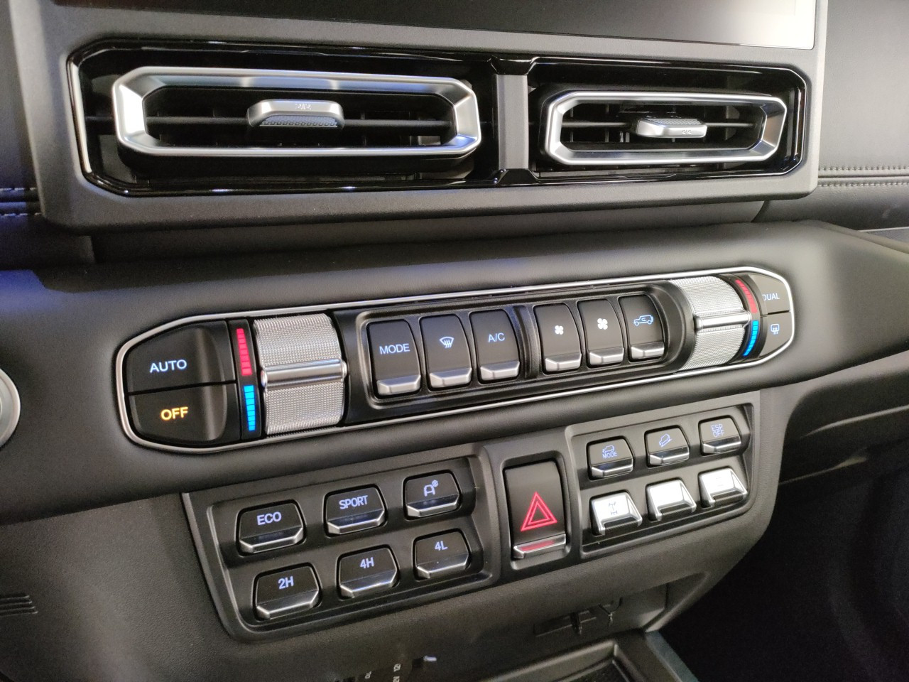 Emc 212 Nuovo Benzina 212 Porto Mantovano