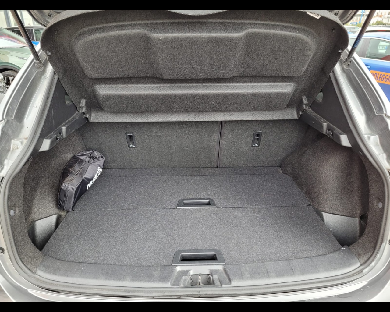 Foto NISSAN Qashqai 1.7 dci N-Connecta 150cv