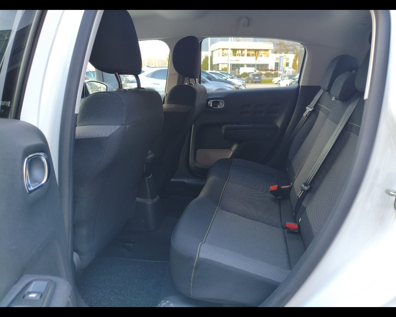 Foto CITROEN C3 1.5 bluehdi Shine Pack s&s 100cv 6m