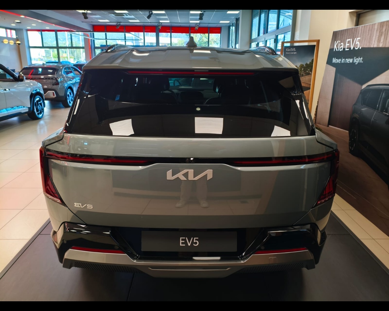 Foto KIA EV5 LR FWD EARTH