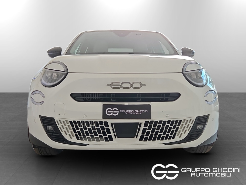 FIAT 600 1.2 hybrid La Prima 110cv auto Ibrida usato - 3