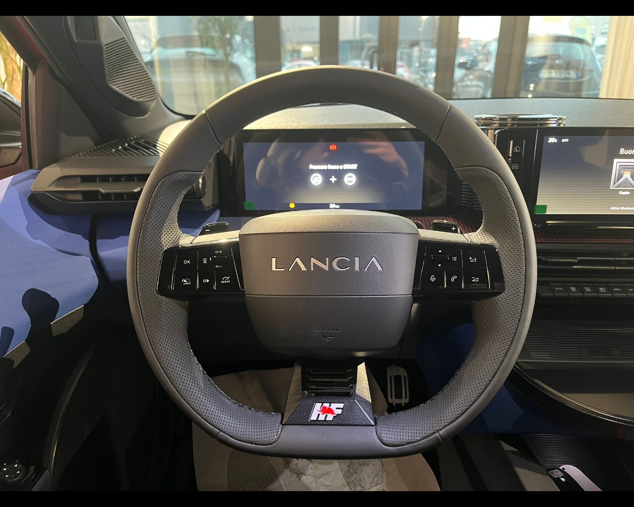 Foto LANCIA Nuova Ypsilon Ibrida Nuova Ypsilon Hf Line 1.2 110cv Ibrida