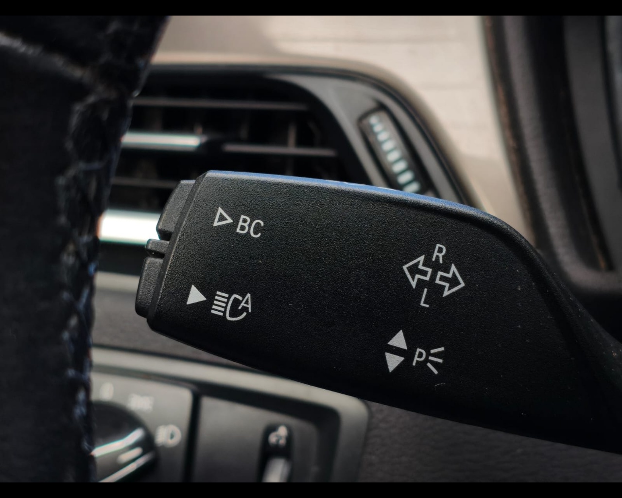 Foto BMW X1 sdrive18d xLine 