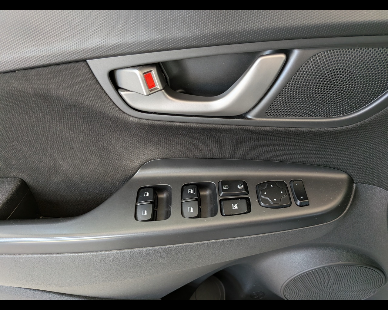 Foto HYUNDAI Kona 1.6 crdi Xtech 2wd 115cv