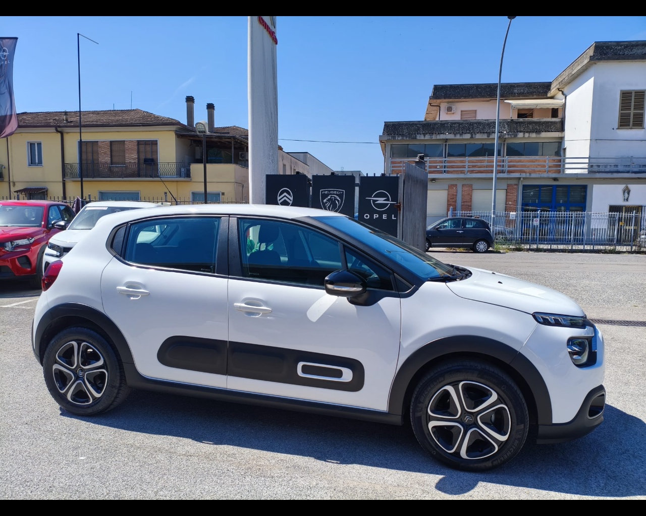 Foto CITROEN C3 1.5 bluehdi Feel Pack s&s 100cv 6m