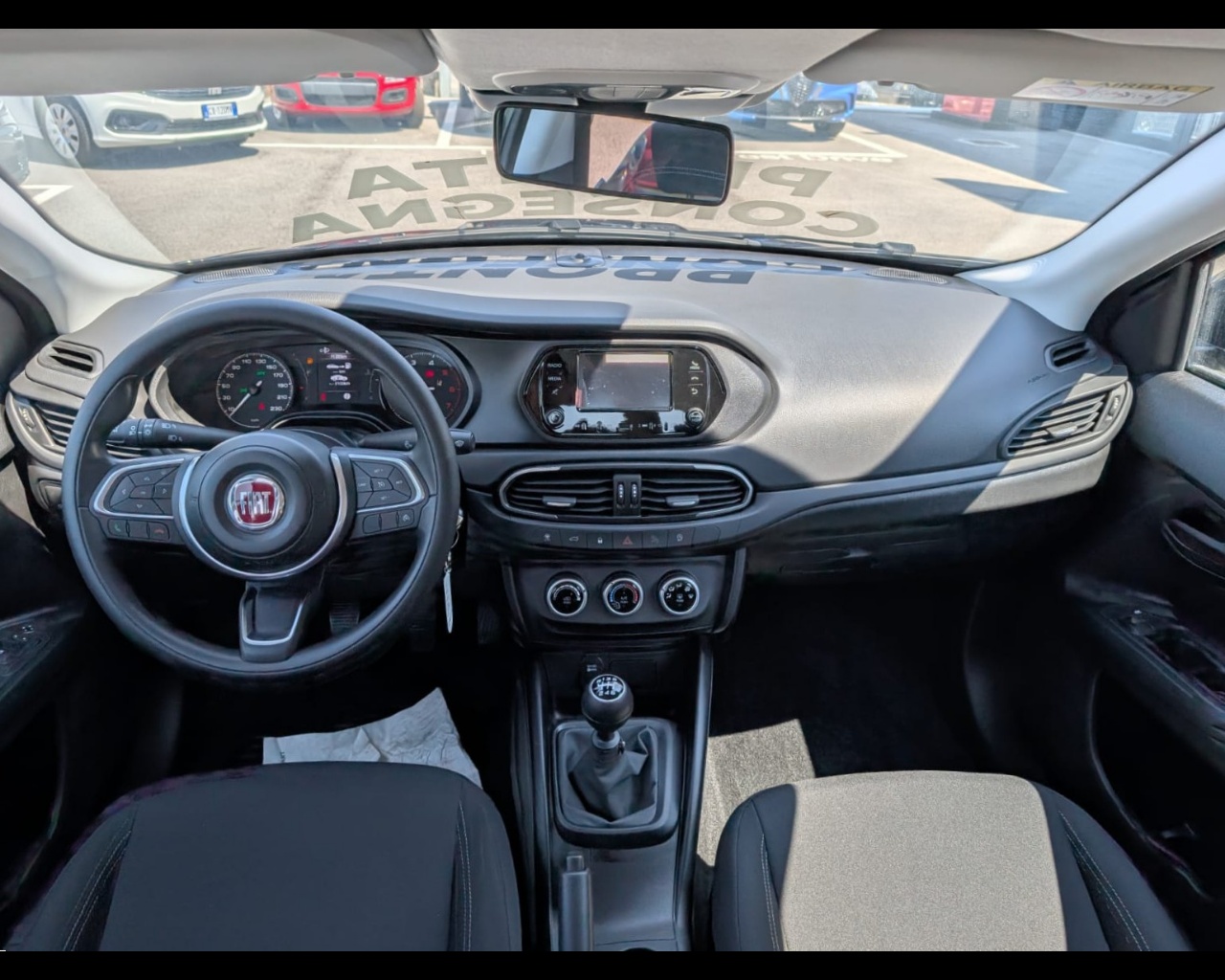 Foto FIAT TIPO SEDAN 1,6 130 CV 