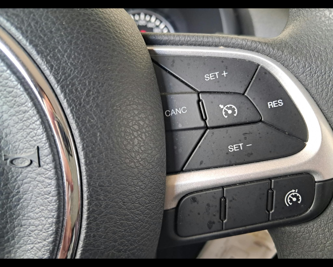 Foto JEEP Renegade 1.0 t3 Sport 2wd